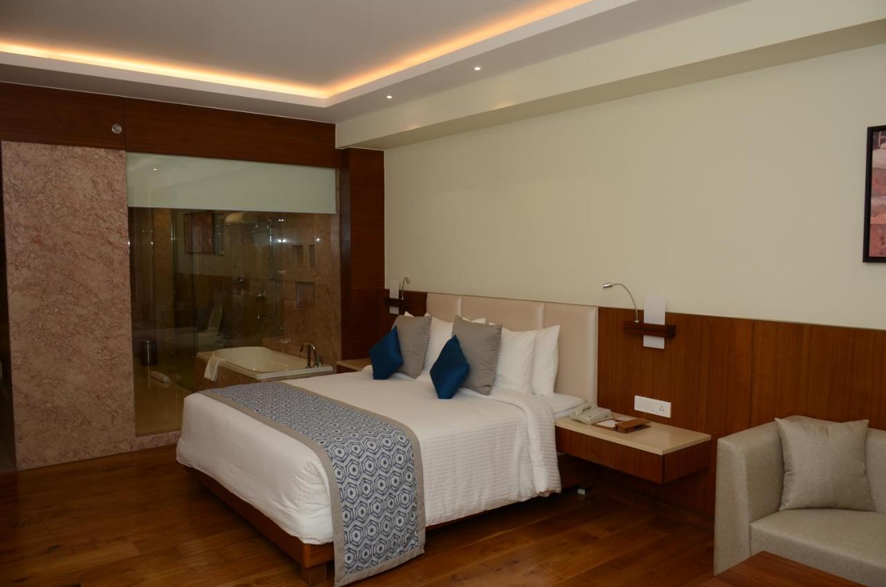 Viraj Sarovar Portico Jammu Ngoại thất bức ảnh