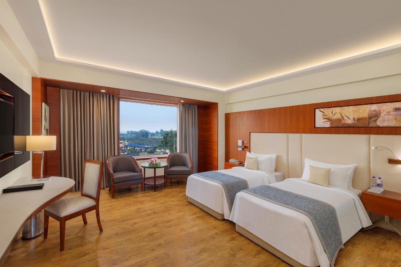 Viraj Sarovar Portico Jammu Ngoại thất bức ảnh