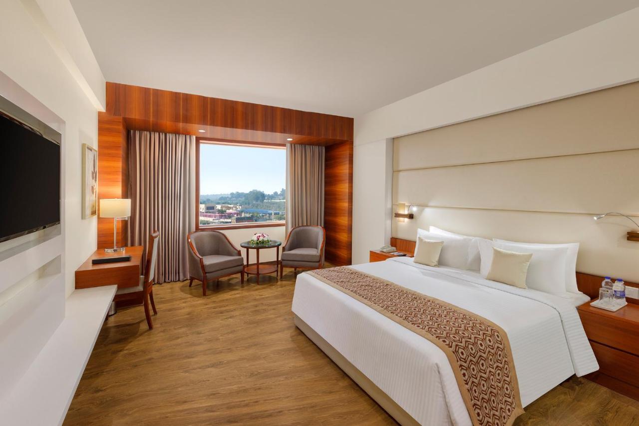 Viraj Sarovar Portico Jammu Ngoại thất bức ảnh